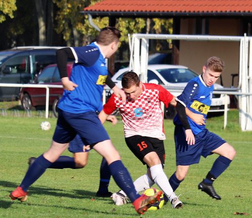 Schöner scheitern – Oldies verlieren im Pokal im Elfmeterschießen